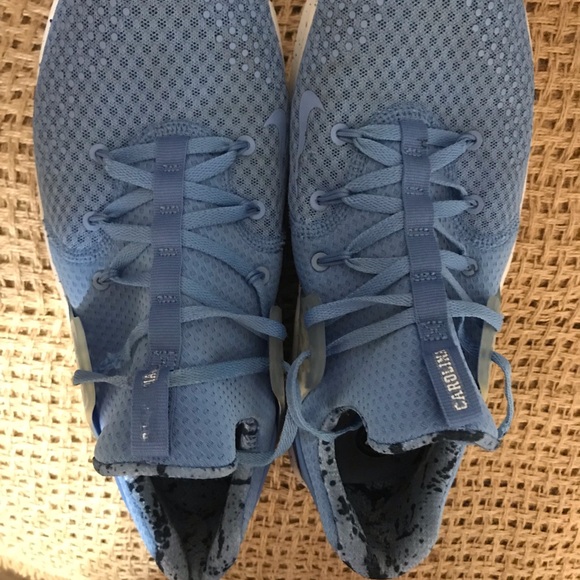 Nike Air Revolution rare Carolina UNC blue team edition shoes size 10.5 - Picture 5 of 10
